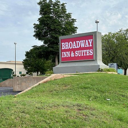 Broadway Inn & Suites Oklahoma City Extérieur photo