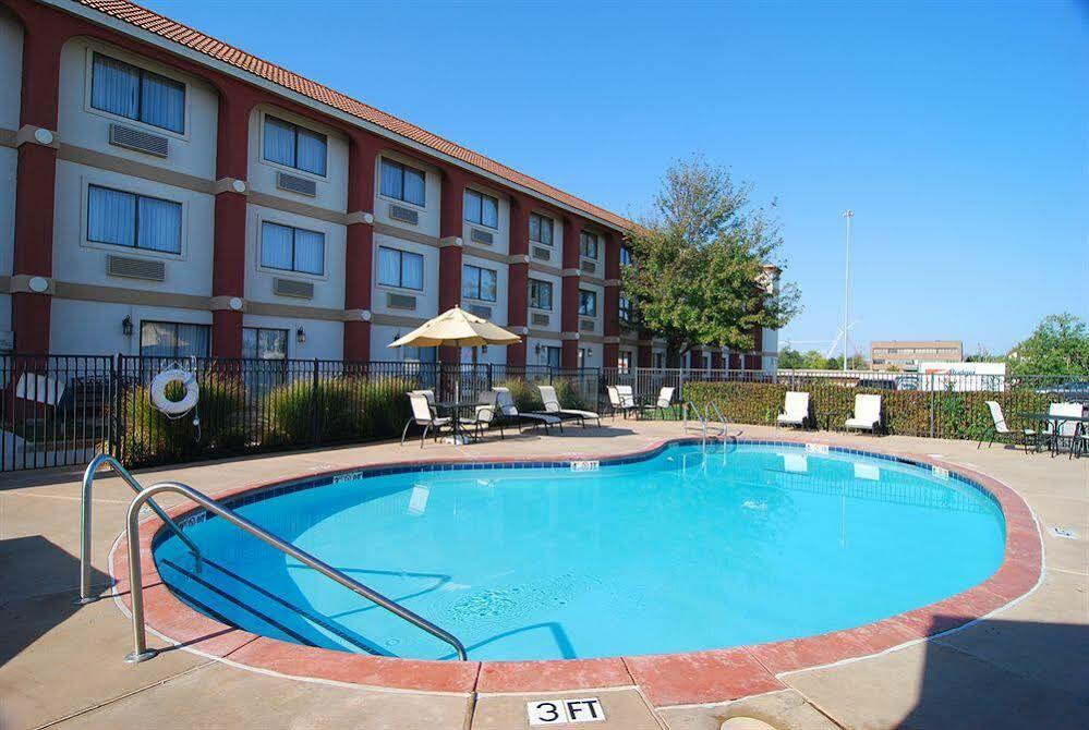 Broadway Inn & Suites Oklahoma City Extérieur photo